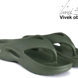 bersache Men Slides image 3