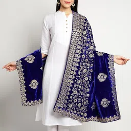 Moda Chales Women Floral Embroidered Zari Detailed Pure Velvet Shawl-27