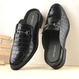 San Frissco Men Textured Comfort Insole Penny Mules-14