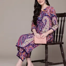 Top Palazzos Co-ords Set-image-60