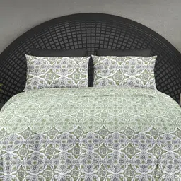 Ariana White & Green Ethnic Motifs 300 TC King Bedsheet with 2 Pillow Covers-image-84