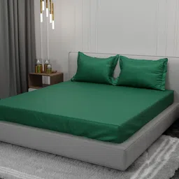 Stoa Paris Date Night 300 TC Fitted King Sheet with 2 Pillow Covers-image-48