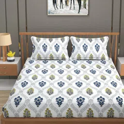 RIDHAAN White & Red Floral 220 TC Cotton Queen Fitted Bedsheet With 2 Pillow Covers-image-68
