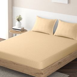 HOKIPO Cream-Coloured Geometric 130 TC Queen Bedsheet with 2 Pillow Covers-picture-19