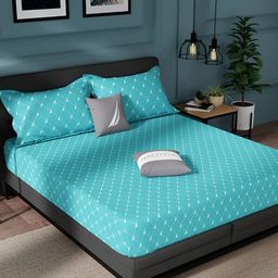 Nautica Blue & White Geometric Pure Cotton 150 TC King Bedsheet With 2 Pillow Covers-image-16