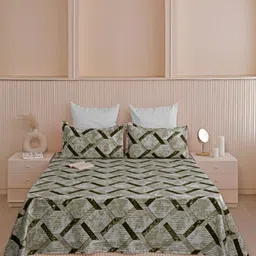 HOMEMONDE Green & Black Geometric Cotton 210 TC Queen Bedsheet With 2 Pillow Covers-picture-8