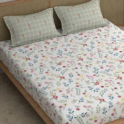 CHHAVI INDIA White & Green Floral Microfiber 210 TC King Bedsheet with 2 Pillow Covers-image-63