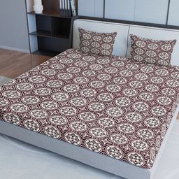 Sangria Maroon Printed 200 GSM Pure Cotton King Bedsheet & 2 Pillow Covers-image-45