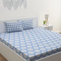 HOME AFFAIRS Blue & White Printed 144 TC Pure Cotton Queen Bedsheet & 2 Pillow Covers-image-40