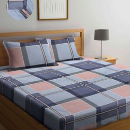 Arrabi Multicoloured & Peach-Coloured Geometric 300 TC King Bedsheet with 2 Pillow Covers-3