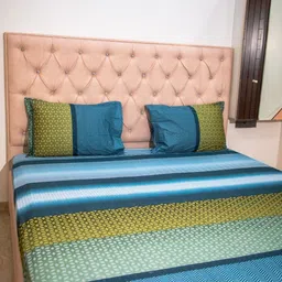 STUDIOHMK Blue & Yellow Geometric Cotton 300 TC King Bedsheet with 2 Pillow Covers-image-51
