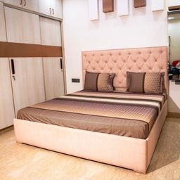 STUDIOHMK Brown & Peach Striped Cotton 300 TC King Bedsheet with 2 Pillow Covers-image-88