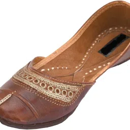 Punjabi jutti for women|Jutti for women leather|Mojaris for women Party Wear For Women-image-106