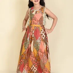 LIL PITAARA Girls Ethnic Motifs Printed Cotton Ready to Wear Lehenga & Choli-picture-20