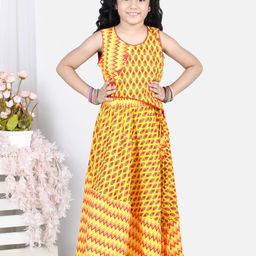 Kinder Kids Girls Yellow & Red Printed Ready to Wear Lehenga &-picture-27