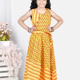 Kinder Kids Girls Yellow & Red Printed Ready to Wear Lehenga & Blouse-picture-26