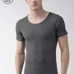 Levis Men Pack of 2 Solid Thermals-image-14
