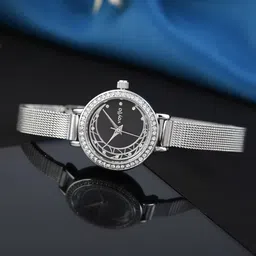 Voylla Women Textured Dial & Stainless Steel Style Straps Analogue Watch 8905124490466-image-51