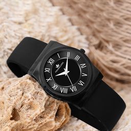 Franklord Women Round Shaped Leather Straps Analogue Watch F-140 BLBL-44