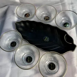 Glass Serving Bowl 7-Piece Glass Bowl Set with Leaf-Shaped Black Tray|Transparent Dessert-14
