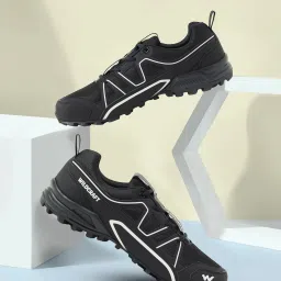 Volga Low Ankle Hiking & Trekking Shoes For Men-image-21