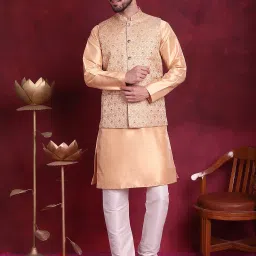 Men Silk Blend Kurta Churidar Ethnic Jacket Set-image-45
