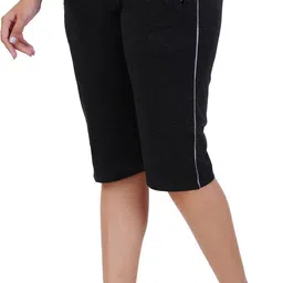 guide Women Black Capri-picture-8