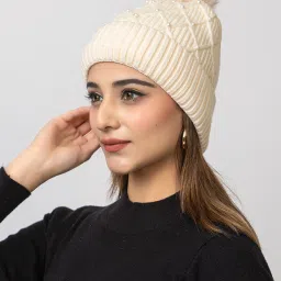 amoldo Self Design Beanie image 3