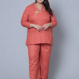 Bani Women Plus Size Floral Embroidered Kurti with Trousers-picture-26