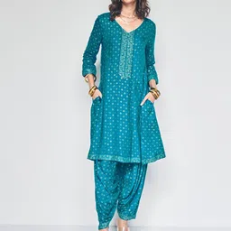 Global Desi Floral Printed V-Neck Three-Quarter Sleeves A-Line Kurta With Patiala-image-49
