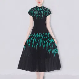 JC Collection Abstract Printed Co-Ord Set-image-11
