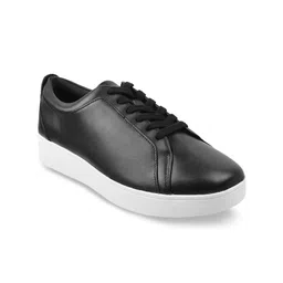 fitflop Women Black Leather Sneakers-50