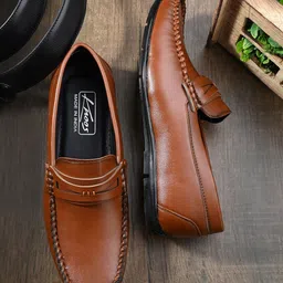 knoos Men Textured Ruff-Tuff Lightweight Penny Loafers-28