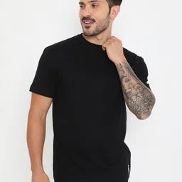 Rivolta Men Solid Round Neck T-shirt-picture-15
