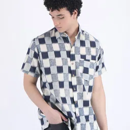 HUE & HIDE Men Modern Opaque Checked Casual Shirt-image-43