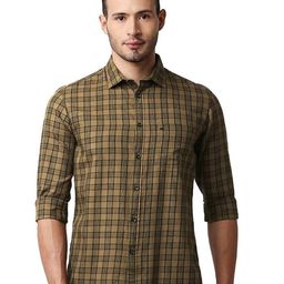 Basics Spread Collar Slim Fit Checked Cotton Casual Shirt-picture-33