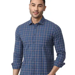 Basics Checked Spread Collar Curved Cotton Slim Fit Casual Shirt-image-92