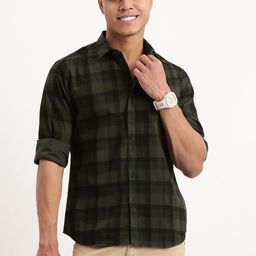 SHOWOFF Standard Slim Fit Tartan Checks Casual Shirt-image-48