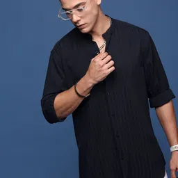 SHOWOFF Men Standard Slim Fit Opaque Checked Casual Shirt-image-73