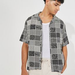 Styli Men Checked Printed Resort Collar Relaxed Fit Shirt-image-25