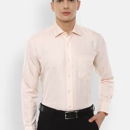 Luxure by Louis Philippe Men Cream-Coloured Checked Cotton Semiformal Shirt-image-87