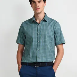 Arrow Checked Spread Collar Cotton Formal Shirt-picture-11