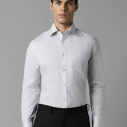 Louis Philippe Men Opaque Striped Formal Shirt-picture-38