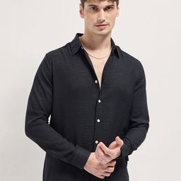 THE BEAR HOUSE Men Spread Collar Slim Fit Solid Casual Shirt-image-16