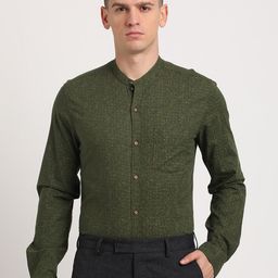 Turtle Relaxed Slim Fit Abstract Printed Pure Cotton Casual Shirt-image-76
