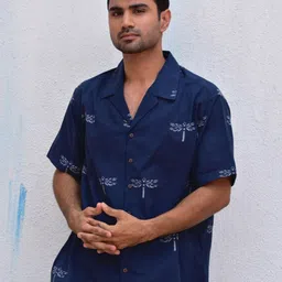 Chidiyaa Original Conversational Printed Pure Cotton Casual Shirt-image-8