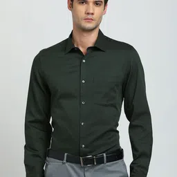 Turtle Men Solid Spread Collar Formal Shirt-image-34