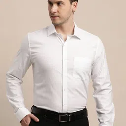 Turtle Men Solid Spread Collar Pure Cotton Formal Shirt-image-44