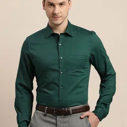 Turtle Men Solid Spread Collar Formal Shirt-image-75