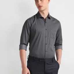 Arrow Geometric Printed Spread Collar Long Sleeves Slim Fit Opaque Cotton Formal Shirt-image-62